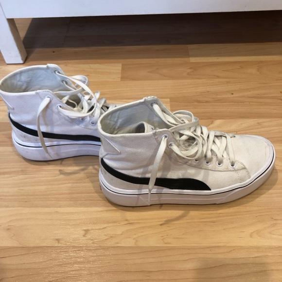 Puma Canvas High Top Sneakers - Picture 4 of 7